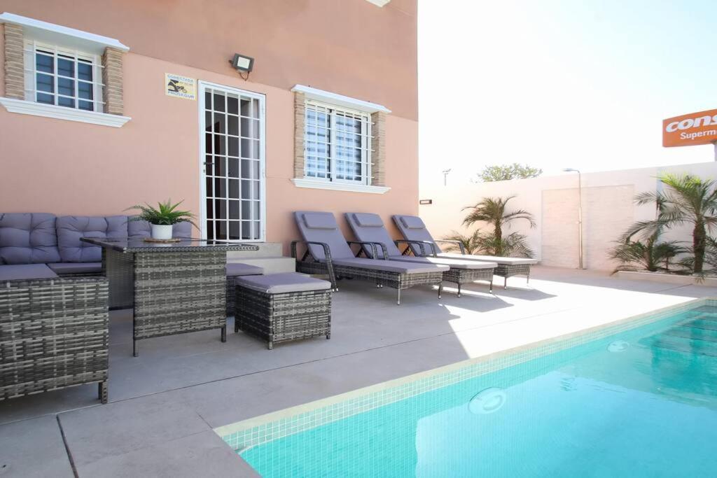 Вілла Casa Olivia With Pool Heating Fee Торрев'єха Екстер'єр фото